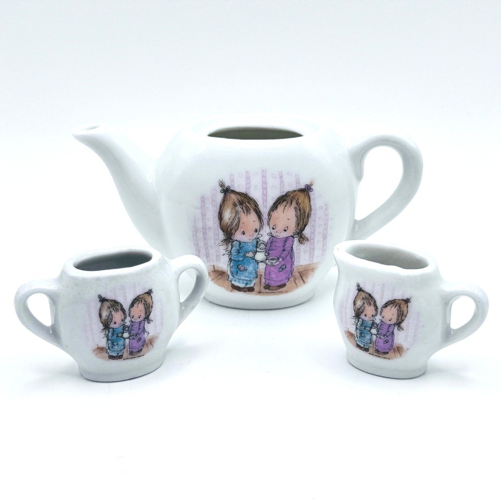 Vintage 1976 Hallmark Miniature Tea‎ Set Teapot Sugar Creamer Made in Japan 3pc